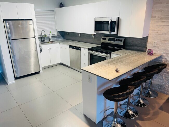 Photo - 1331 Lincoln Rd Unidad 1004