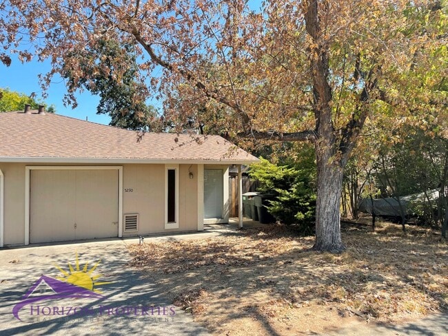 Building Photo - 5230-5232 Arbardee Dr Unit 5230 Arbardee Dr