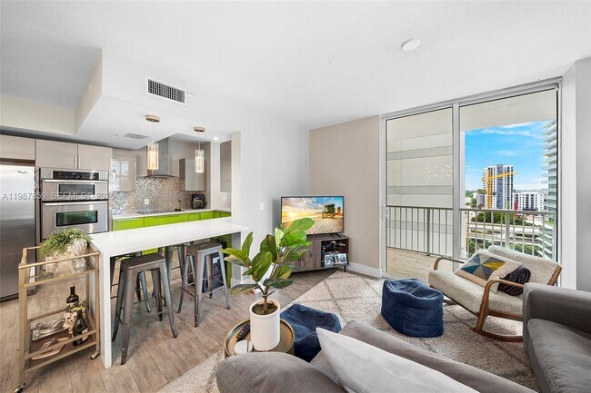 Building Photo - 1250 S Miami Ave Unit 1015