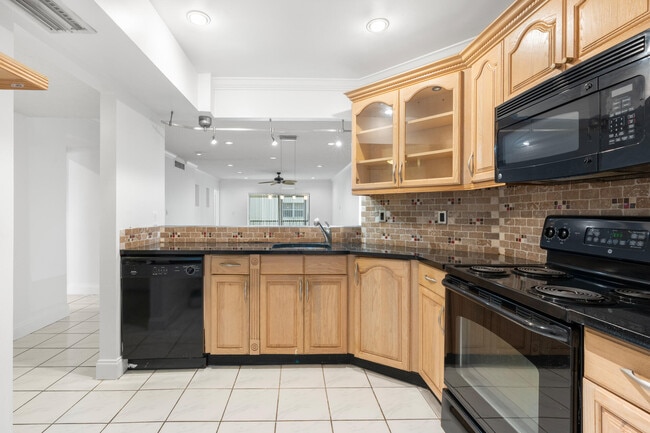 Photo - 6300 S Falls Cir Dr Unit 213
