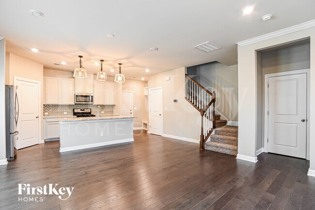 Photo - 11917 Silverheel Ln