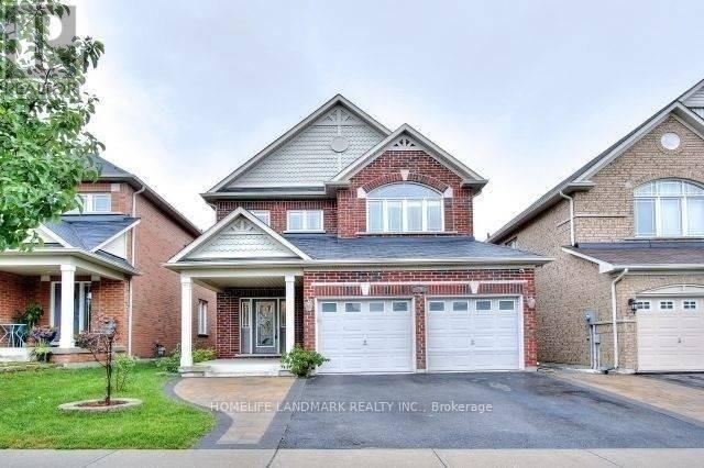 Photo - 30 Thatcher Crescent