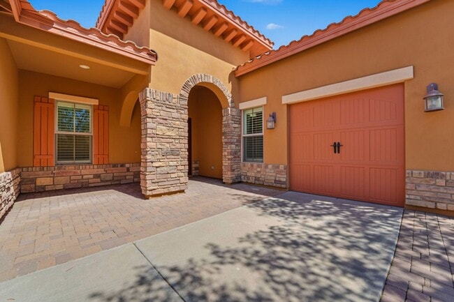 Photo - Welcome to this inviting Phoenix Rental - Available!