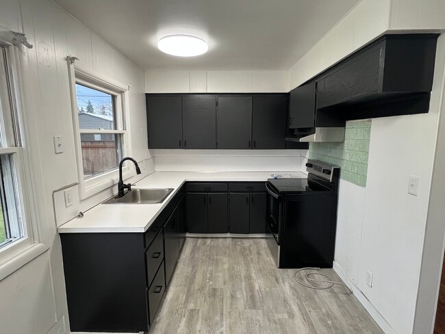 109 SE 102nd Ave