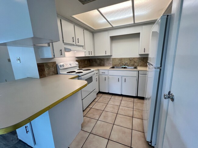 Photo - 4608-4610 Sandy Lane Unit 4608 Sandy Lane