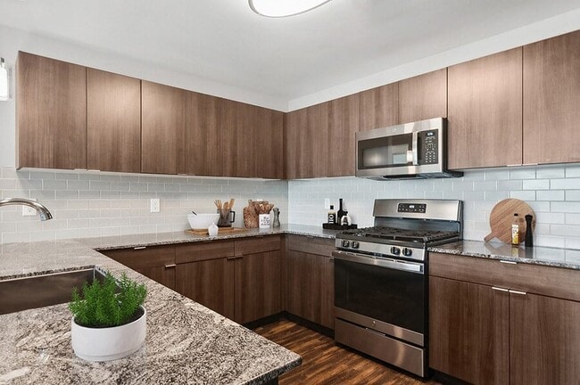 Seven Skies Apartments