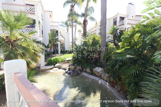 Photo - 9356 Twin Trails Dr Unidad 103