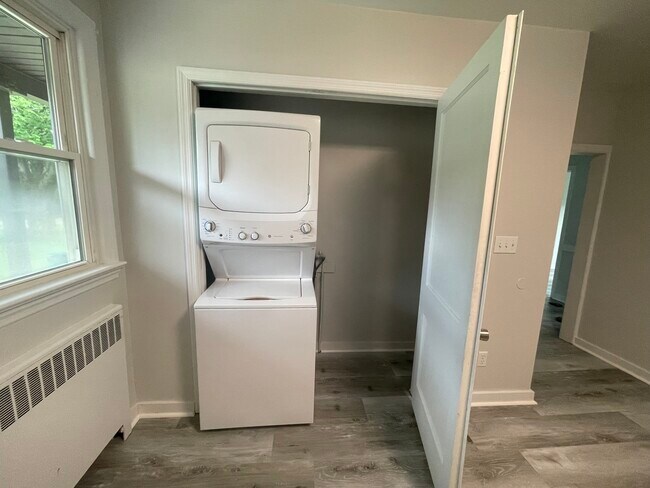 Stackable washer and dryer - 10334 Adirondack View Hts Unit 1 Downstairs