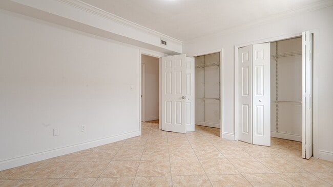 Photo - 2953 SW 23rd St Unit 55