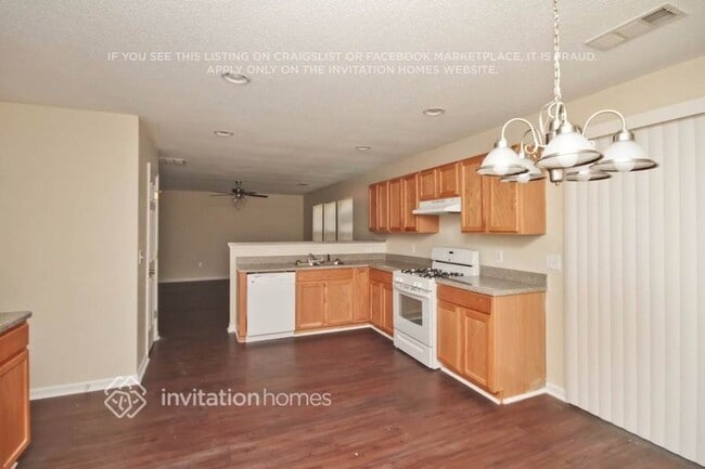 Photo - 540 Sable View Ln