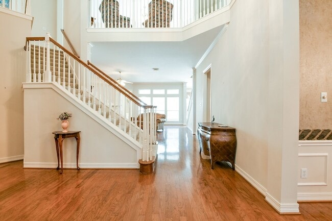 Photo - 3003 Grand Noble Cir