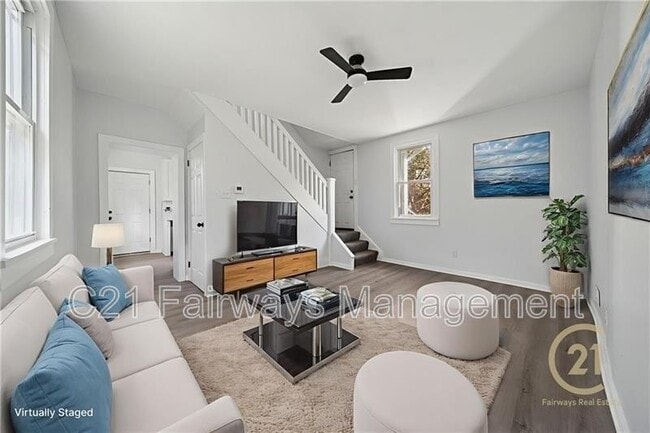 Photo - 233 E 19th Ave