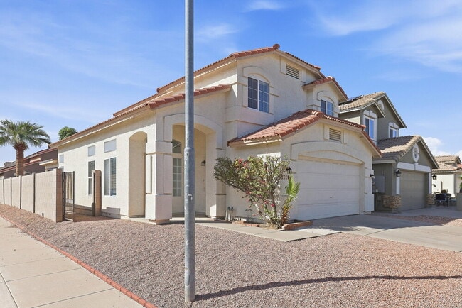 1109 W Bluefield Ave