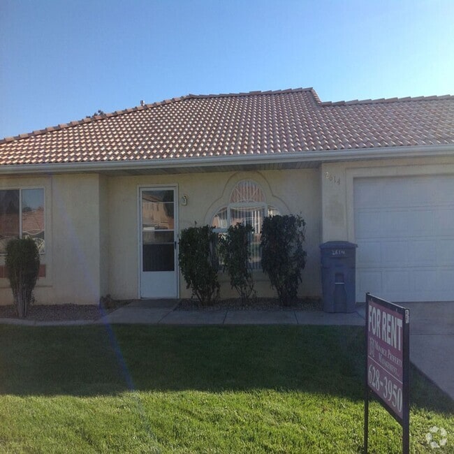 Building Photo - 3 bedroom 2bathroom in St. George , Utah Rental