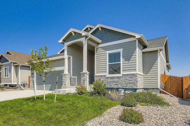 Building Photo - 10523 Summer Rdg Dr Rental