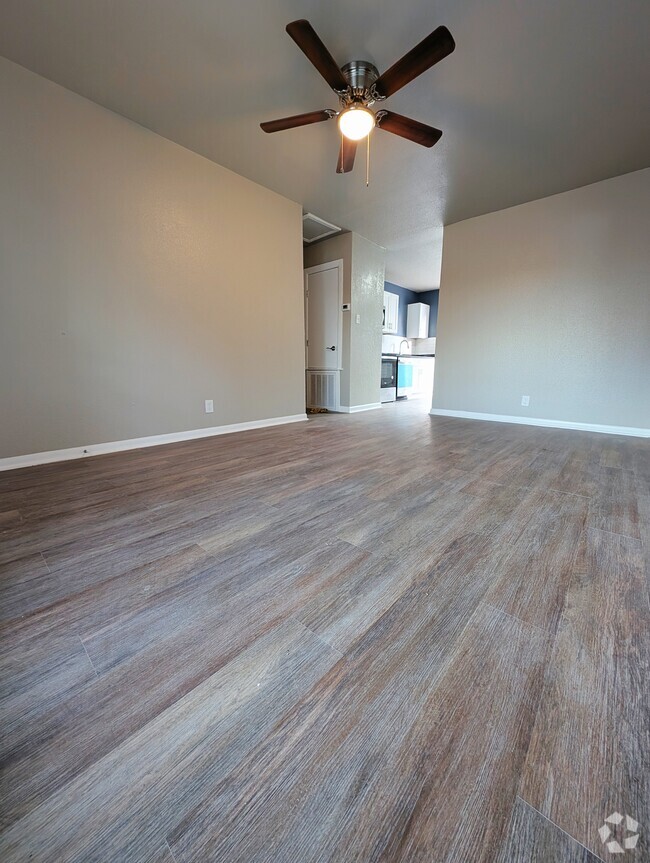 Building Photo - 5802 Magnes Ln Rental
