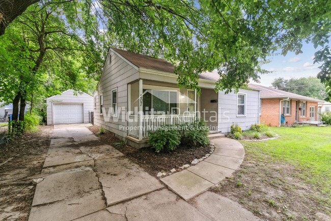 2 bedroom 1 bath home - 2 bedroom 1 bath home