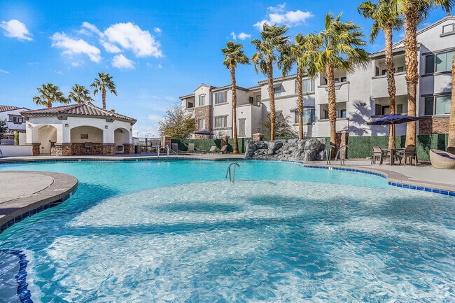 Spend Your Sunny Days Here - Cornerstone Park Rental