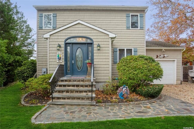 Photo - 61 Brookside