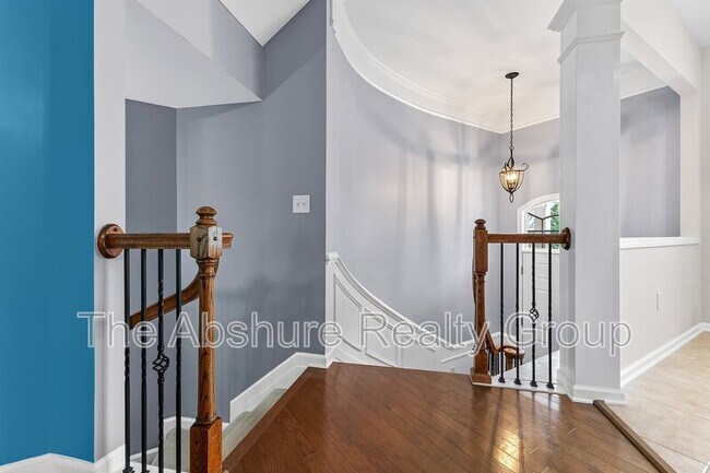 Photo - 8611 Macedonia Lake Dr