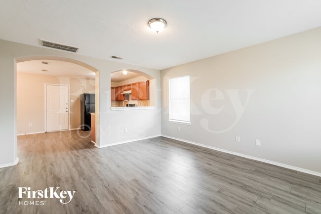 Photo - 7507 Kennemer Dr