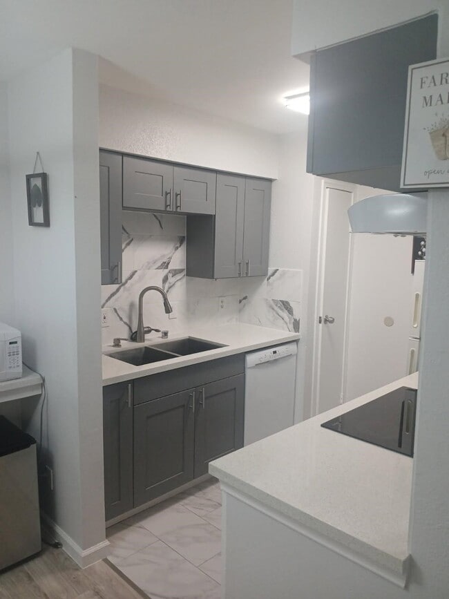 Photo - 12500 Sandpiper Dr Unit 66