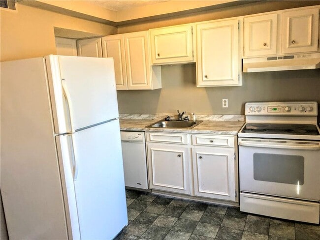 Photo - 1235 Riverside Dr Unit F-5