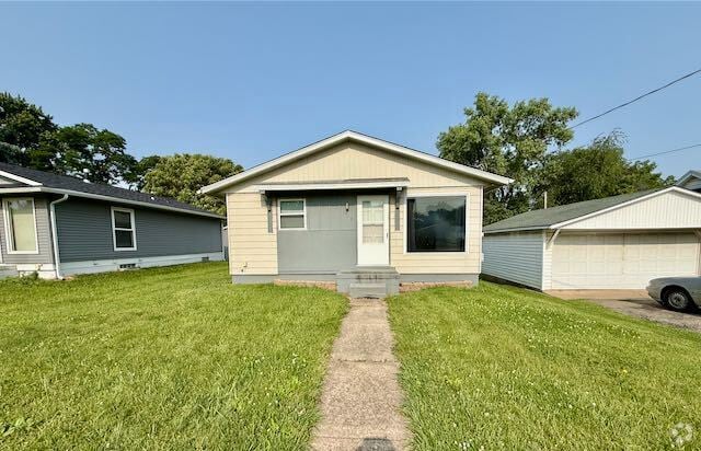 Building Photo - Small 3 BR in Peoria Heights Rental