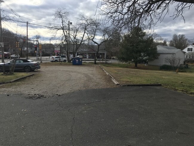Photo - 176 Plymouth St Unidad 2