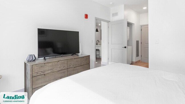 Photo - 2005 Brook Rd Unit 2-123