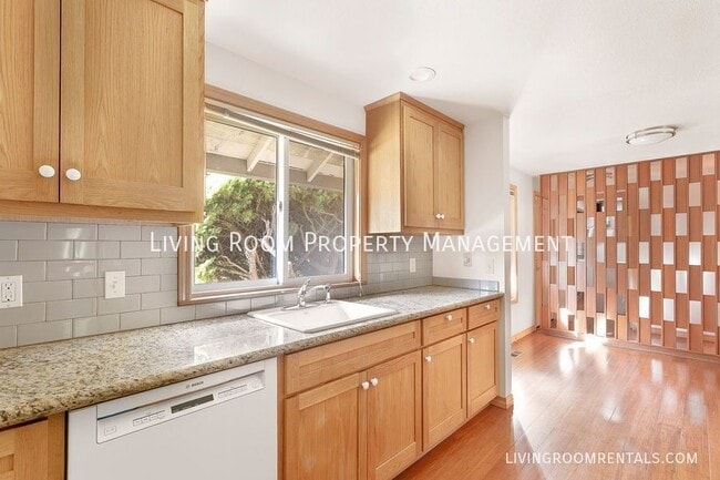 Photo - 9803 SW 49th Ave