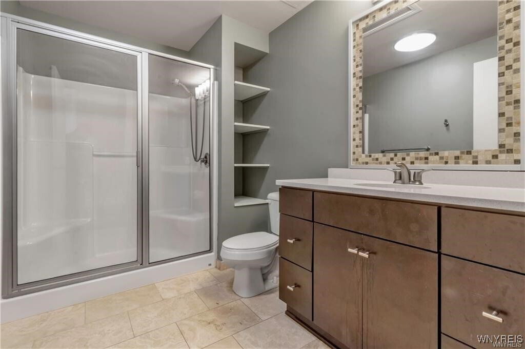 Photo - 2917 Main St Unit 303