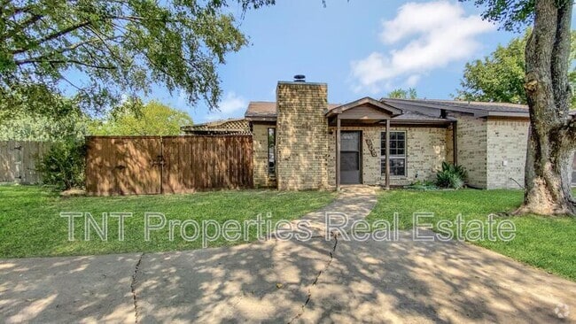 Building Photo - 605 San Saba Ct Rental