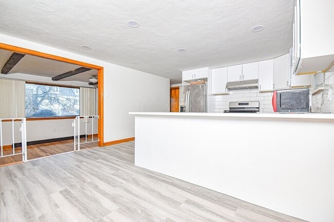 Photo - 43 Miller Ave