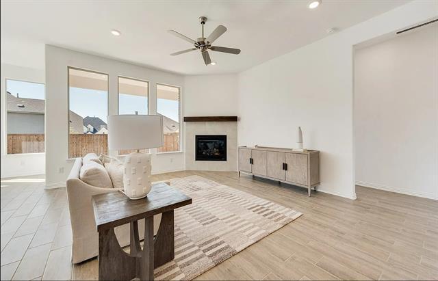 Photo - 1112 Water Canna Dr