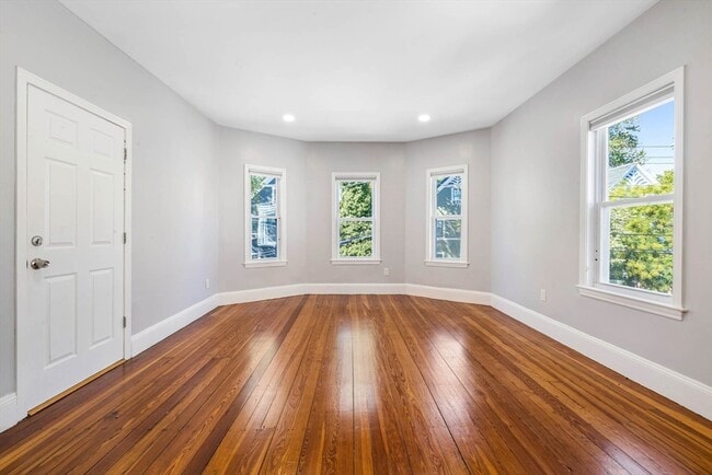 Photo - 40 Creighton St Unit 2