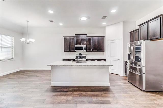 Photo - 11324 Blaze St