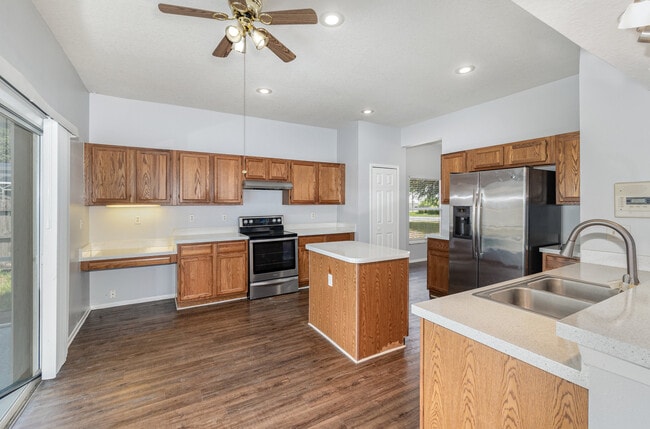 Photo - 1264 Falconcrest Blvd