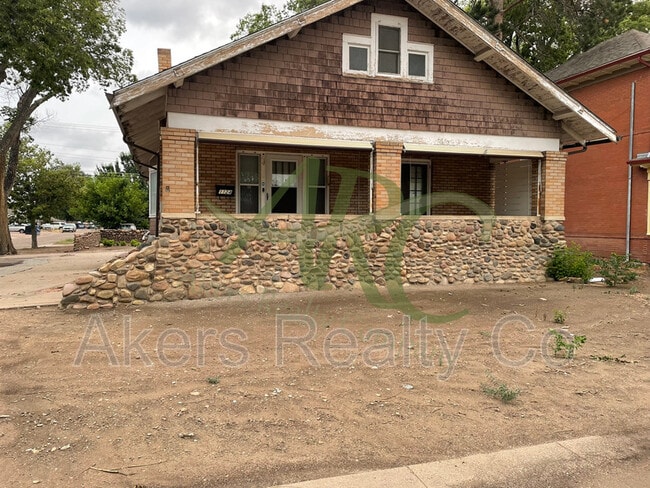 Photo - 1124 Lake Ave