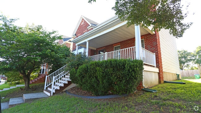 Building Photo - 406 Temple St Rental
