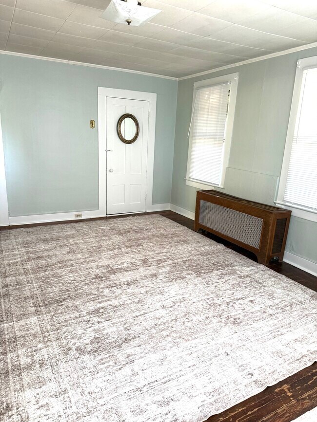 Photo - 19 Corbin St Unit 3