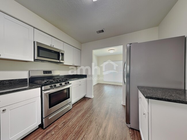 Photo - 16973 Scenic Knoll