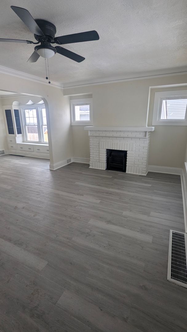 Photo - 3049 W 116th St Unit 3049 W116 th Up