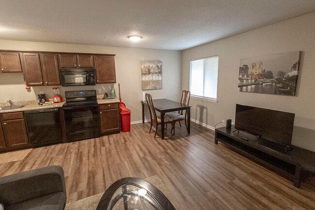 Photo - 105 N Garth Ave Unit 46