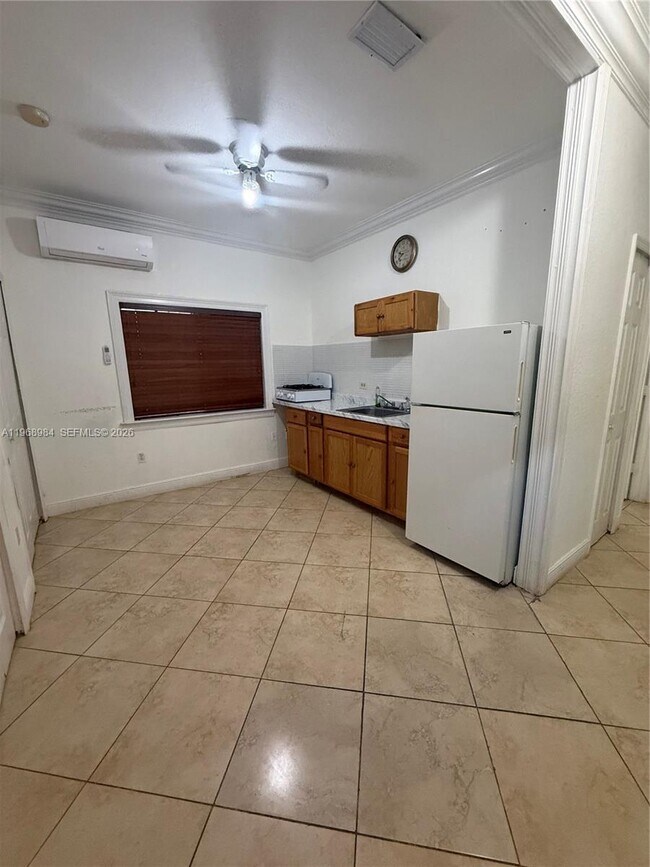 Building Photo - 23160 SW 113 Passage Unit 1