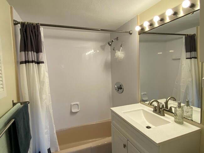 Photo - 269 Harvard St Unit 24