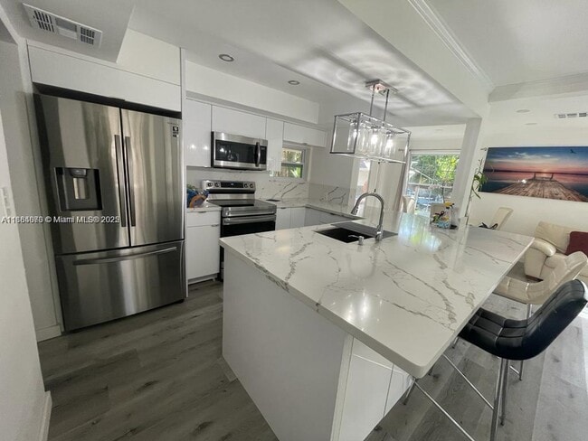 Photo - 2338 SW 17th Ave