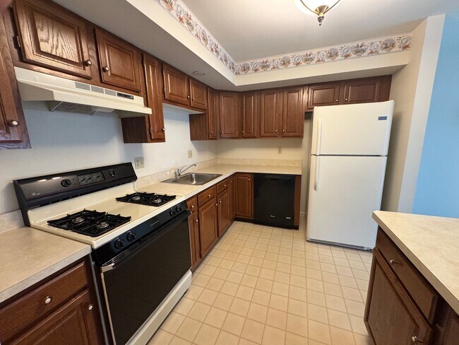 142 Bartlett Ct