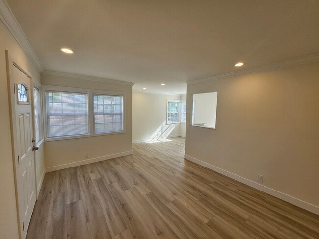 Photo - 154 Adams Ave
