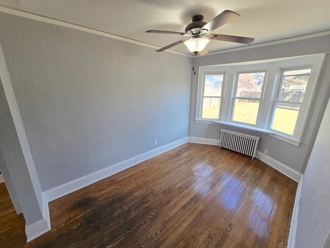 Photo - 3504 Chesapeake Blvd